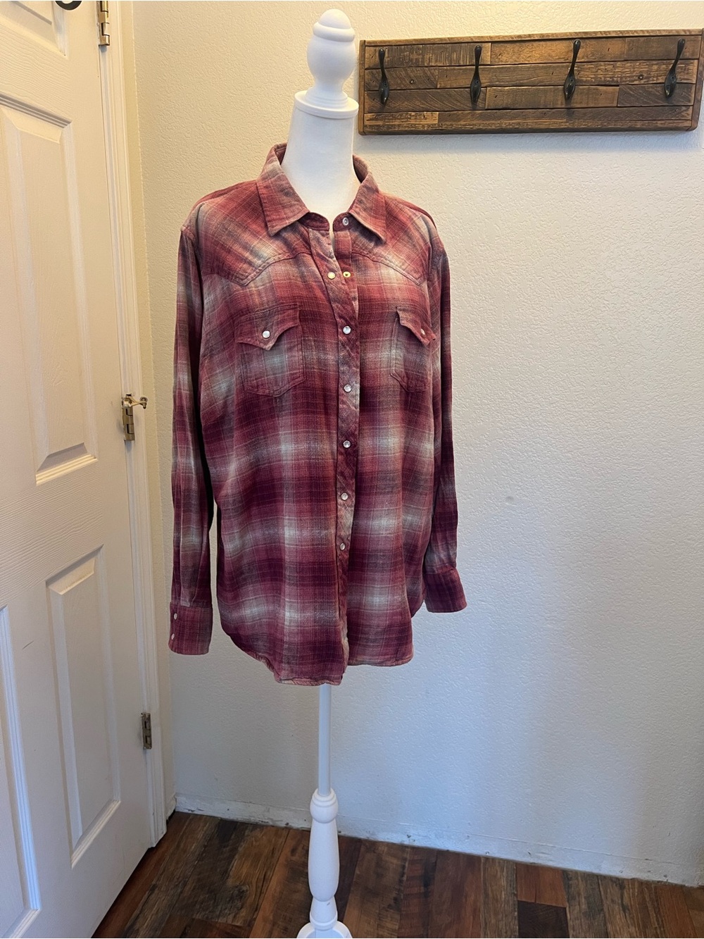 Women’s Plaid Button-Down Shirt - Wine Red